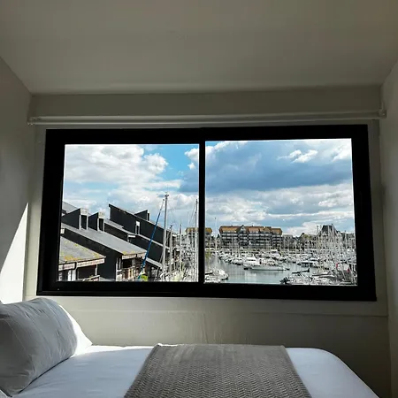 Bel à - Vue Et Port Deauville